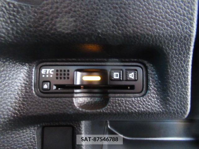 Honda N BOX CUSTOM 2018-01 216426-16