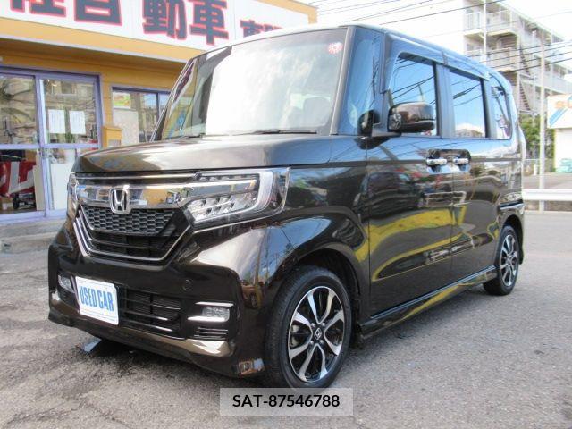 Honda N BOX CUSTOM 2018-01 216426-0