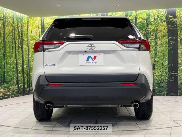 Toyota RAV4 2019-06 366888-15