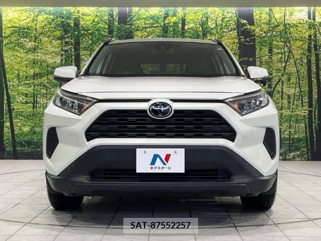 Toyota RAV4 2019-06 366888-14