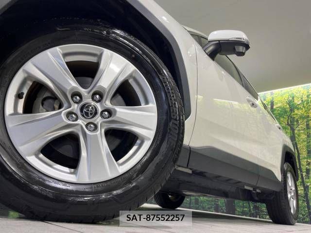 Toyota RAV4 2019-06 366888-13