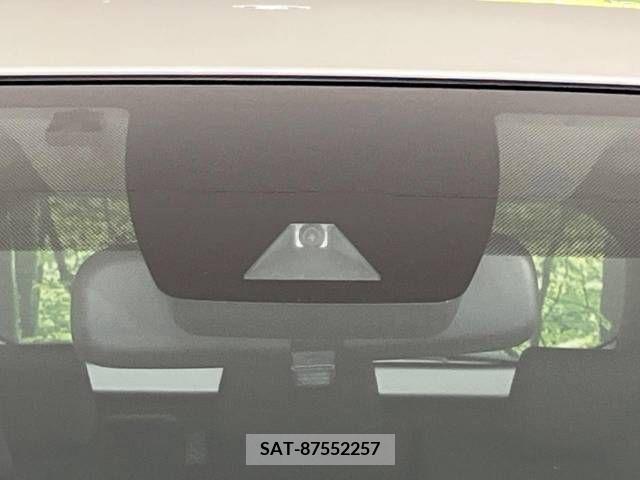Toyota RAV4 2019-06 366888-2