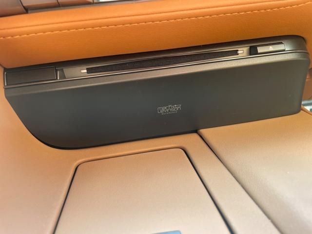 Lexus LC 2020-11 21423-22
