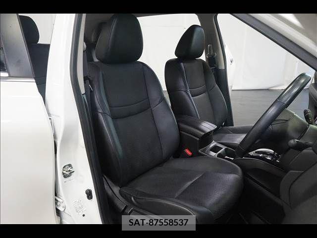 Nissan X-TRAIL 2018-08 371202-16