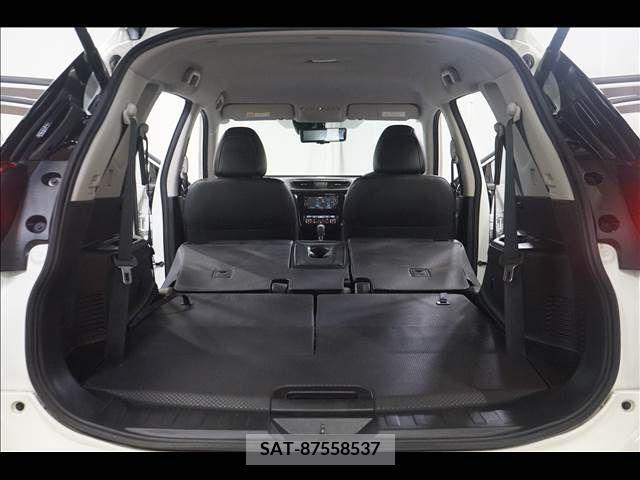 Nissan X-TRAIL 2018-08 371202-18