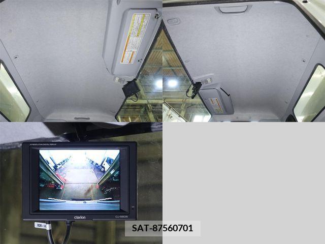 Mitsubishi CANTER 2018-03 294452-12