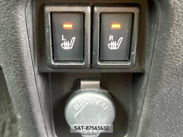 Suzuki HUSTLER 2020-06 352649-5