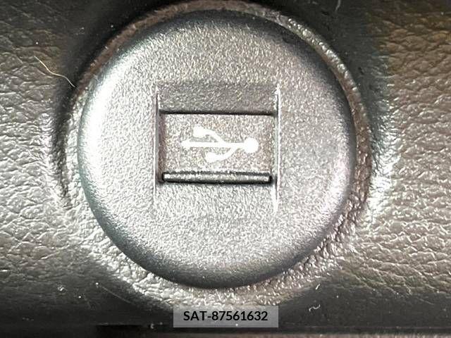 Suzuki HUSTLER 2020-06 352649-19