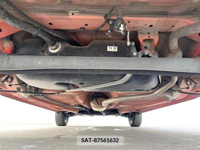 Suzuki HUSTLER 2020-06 352649-18