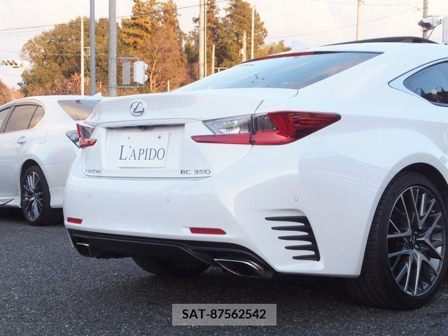 Lexus RC 2017-09 207772-10