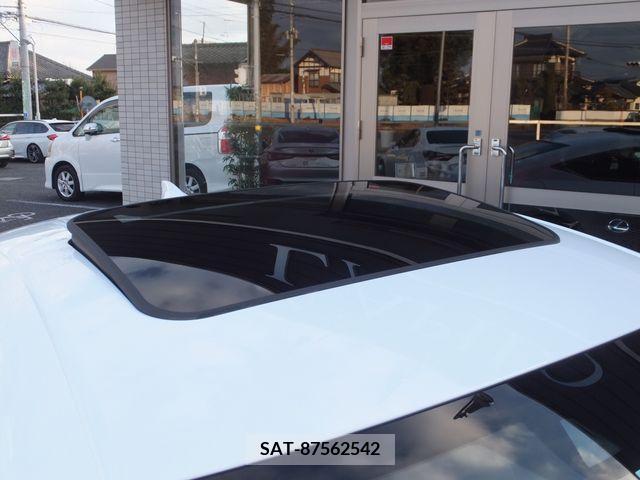 Lexus RC 2017-09 207772-4