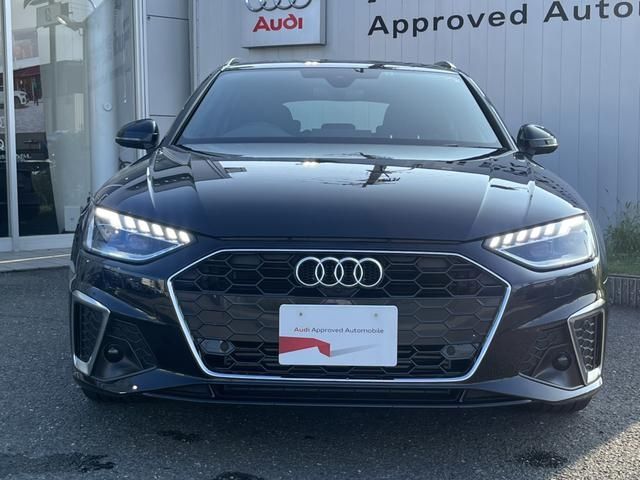 Audi A4 2023-03 25075-2