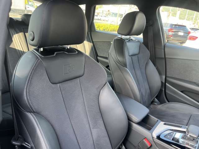 Audi A4 2023-03 25075-15