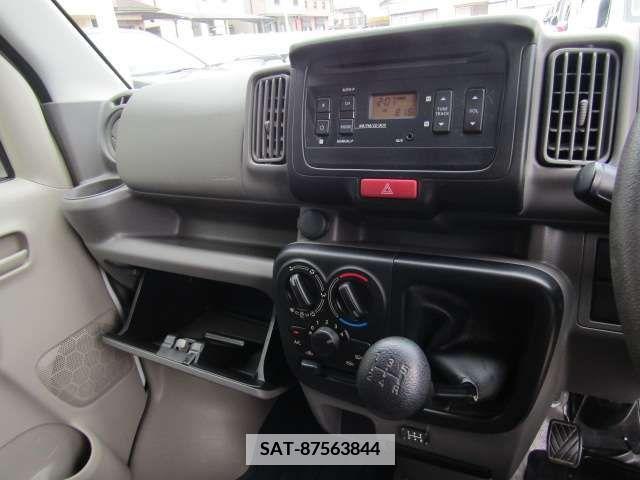 Suzuki EVERY 2018-05 336032-17