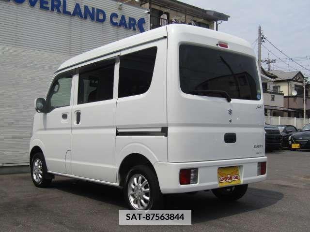 Suzuki EVERY 2018-05 336032-4
