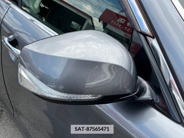 Nissan FUGA 2017-06 387976-12