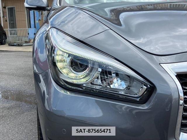 Nissan FUGA 2017-06 387976-23