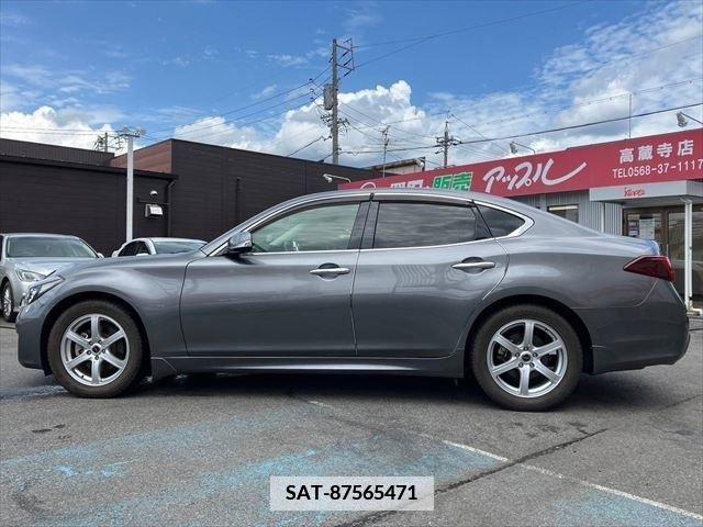Nissan FUGA 2017-06 387976-20
