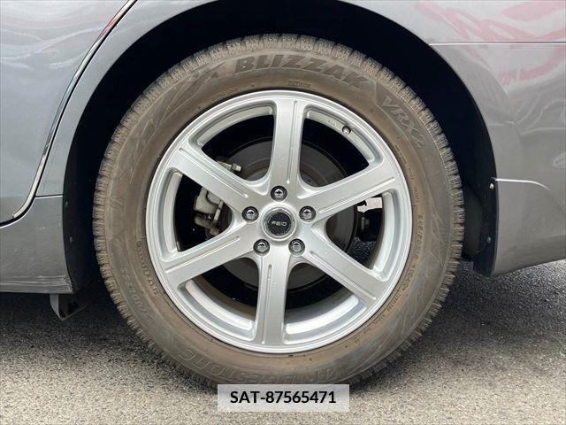 Nissan FUGA 2017-06 387976-26