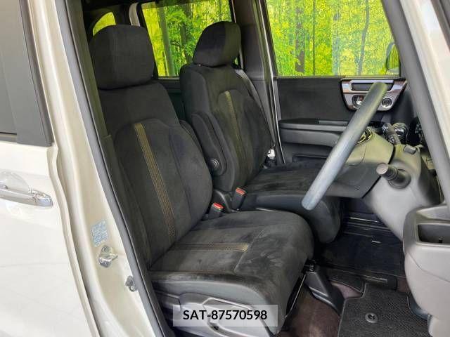 Honda N BOX CUSTOM 2018-08 330074-9