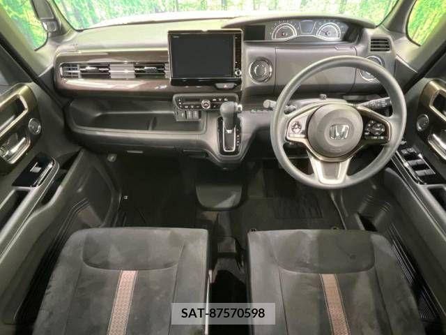 Honda N BOX CUSTOM 2018-08 330074-1