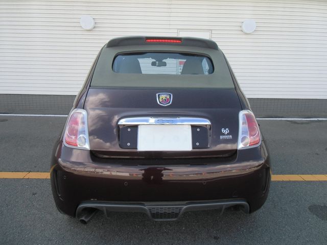 Abarth 695 2013-05 8513-16