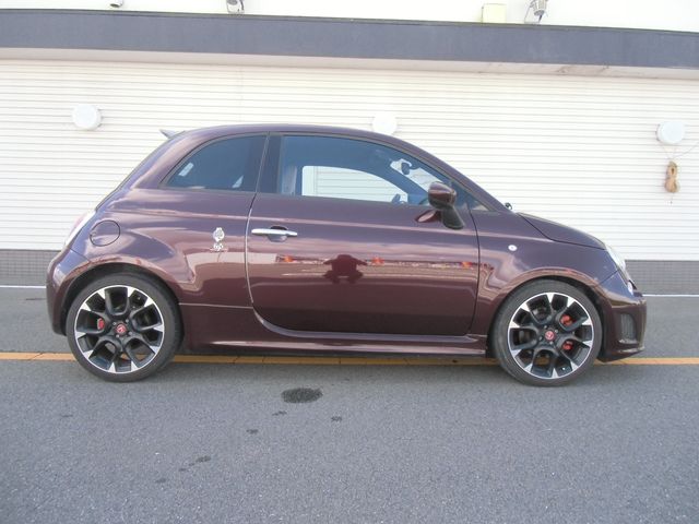 Abarth 695 2013-05 8513-15