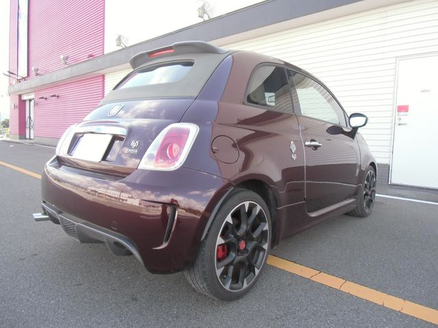 Abarth 695 2013-05 8513-21