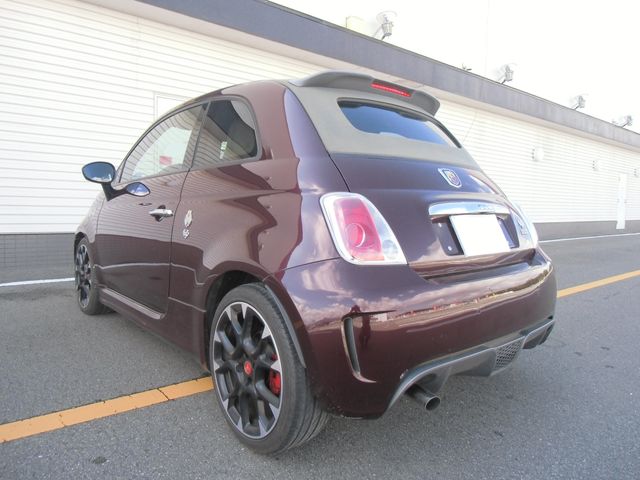 Abarth 695 2013-05 8513-17