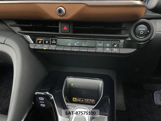 Toyota CROWN 2023-03 220211-18
