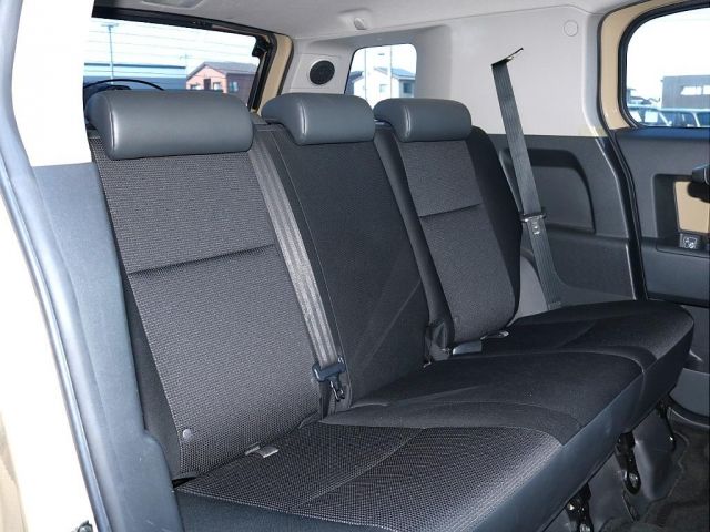 Toyota FJ CRUISER 2013-01 23145-7