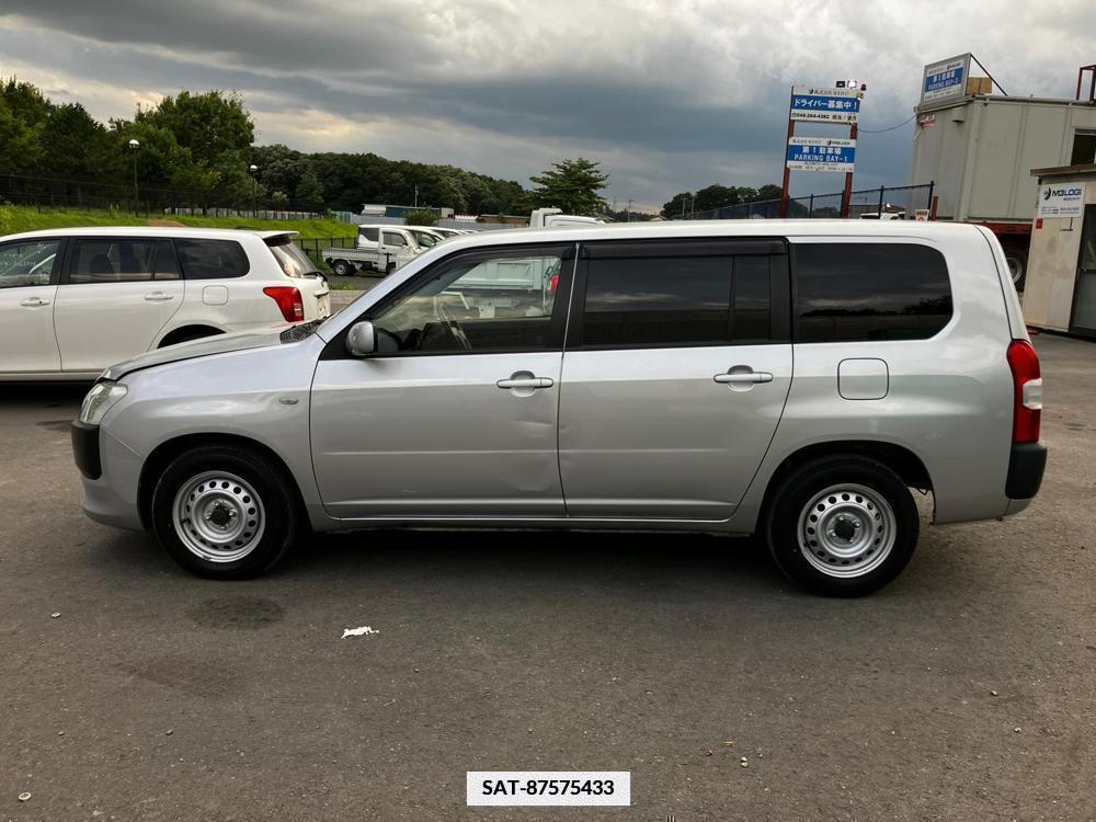Toyota PROBOX VAN 2017-08 334662-1
