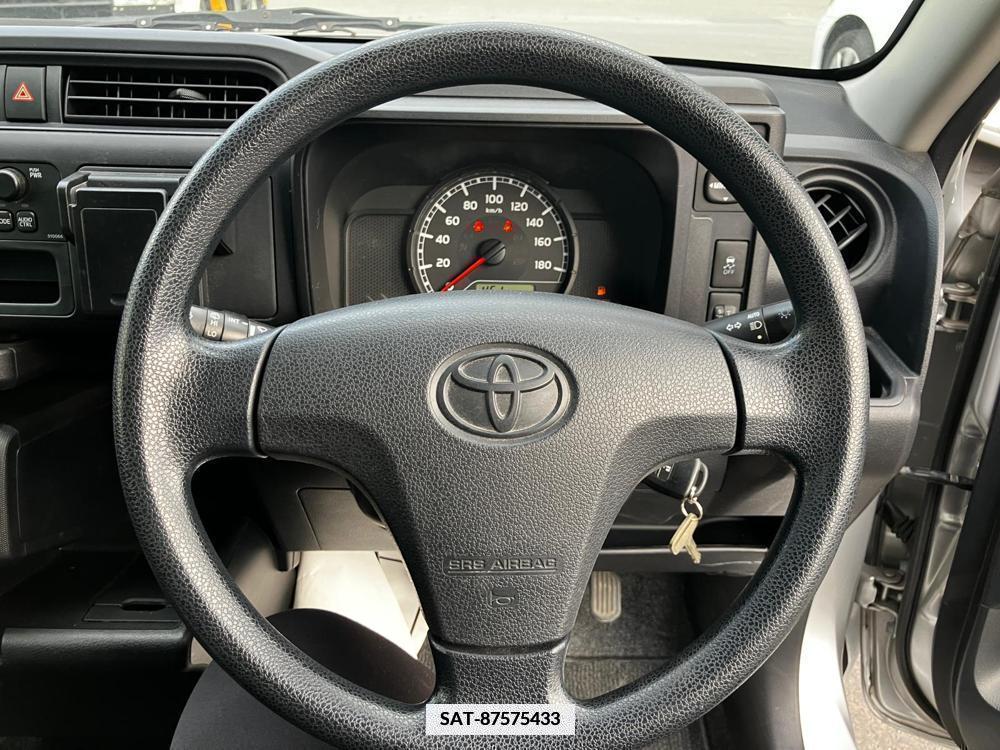 Toyota PROBOX VAN 2017-08 334662-24