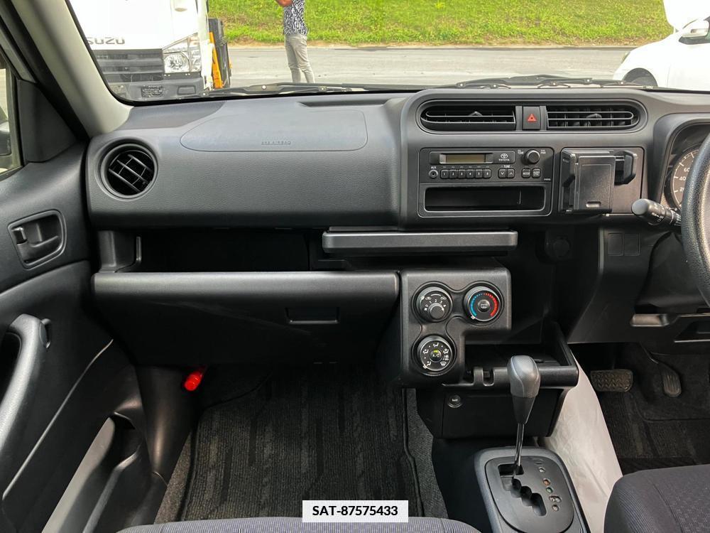 Toyota PROBOX VAN 2017-08 334662-25