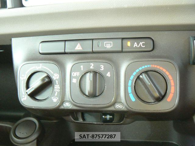 Toyota PASSO 2014-01 282260-9