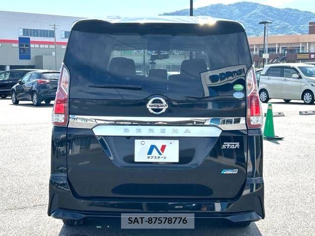 Nissan SERENA 2017-02 331308-18