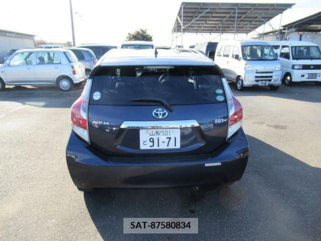 Toyota AQUA 2015-10 206471-10