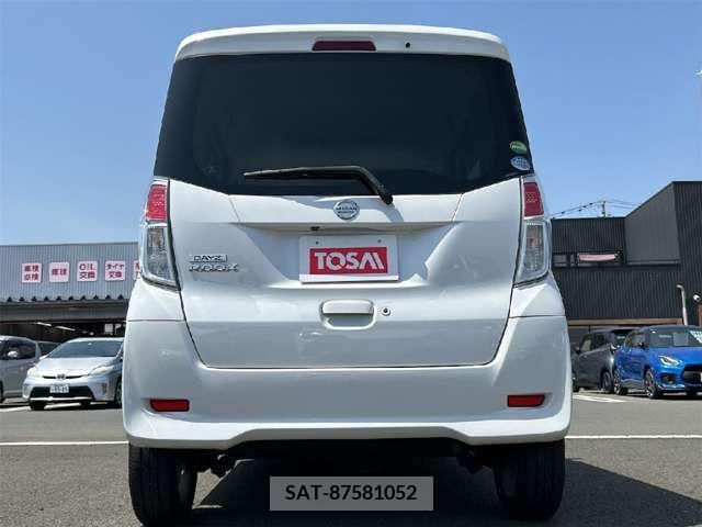 Nissan DAYZ ROOX 2017-03 267204-15