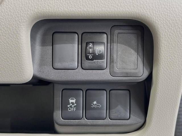 Nissan DAYZ 2018-06 21700-3