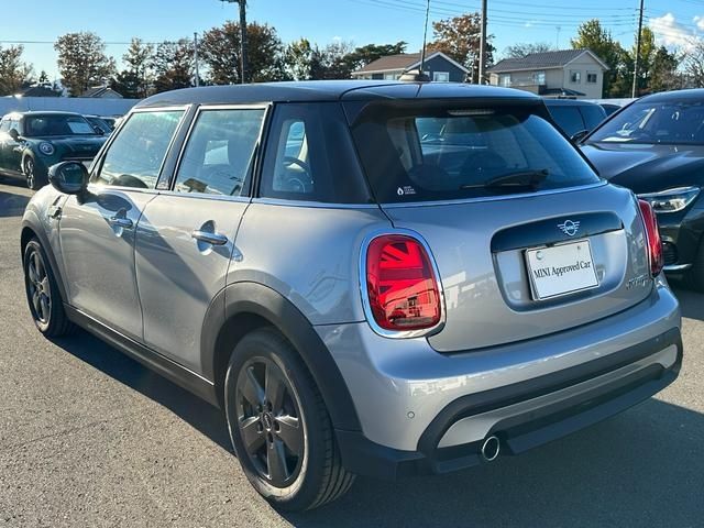 Bmw MINI 2023-06 183068-2