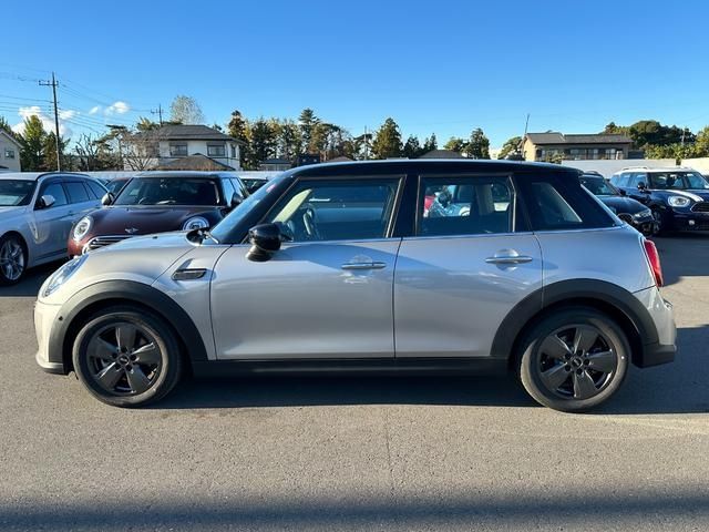 Bmw MINI 2023-06 183068-3