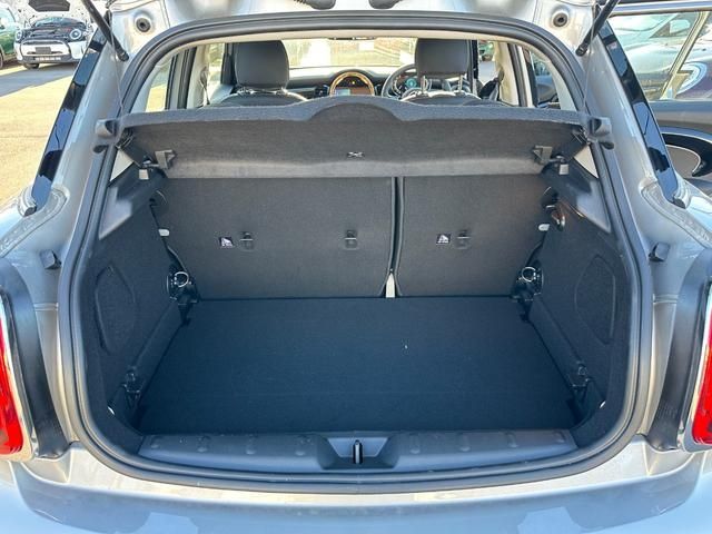 Bmw MINI 2023-06 183068-15
