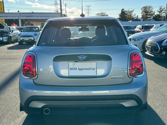 Bmw MINI 2023-06 183068-9
