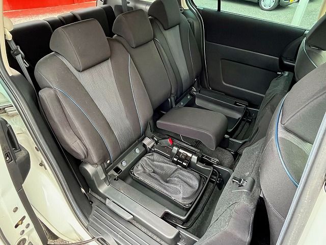 Mazda PREMACY 2011-05 28777-10