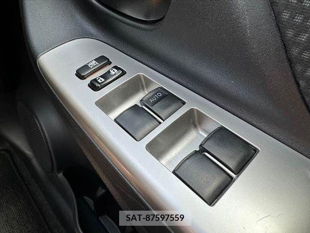 Toyota VITZ 2014-07 288583-22