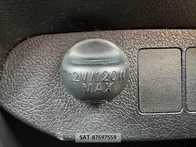 Toyota VITZ 2014-07 288583-23
