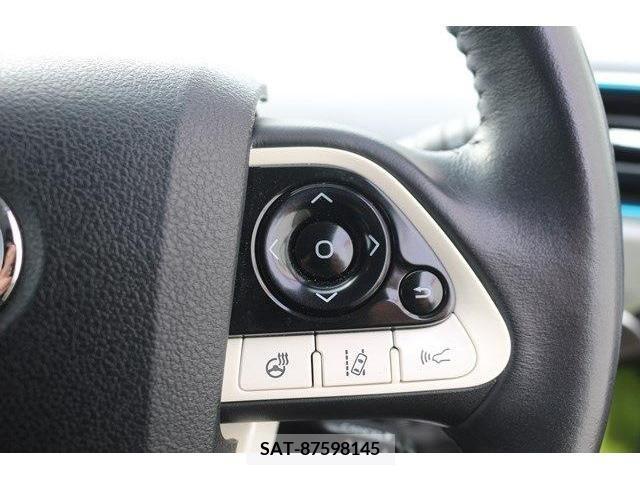 Toyota PRIUS PHV 2017-02 222896-4