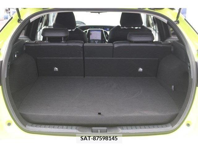 Toyota PRIUS PHV 2017-02 222896-16