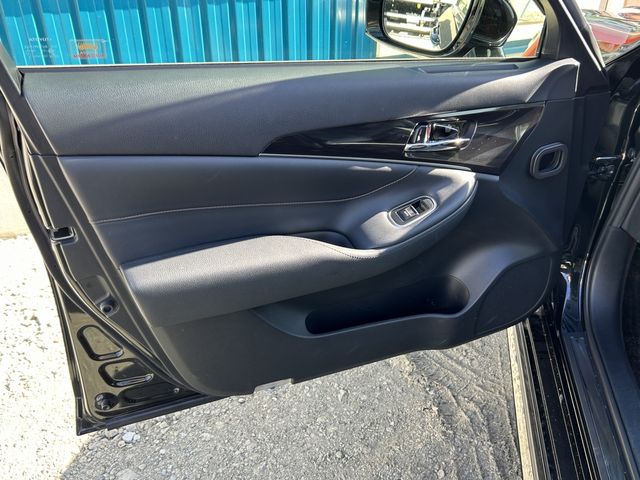 Toyota CROWN SEDAN 2014-01 193593-15