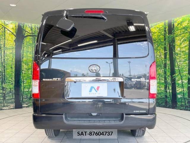 Toyota REGIUSACE VAN 2019-03 354582-15